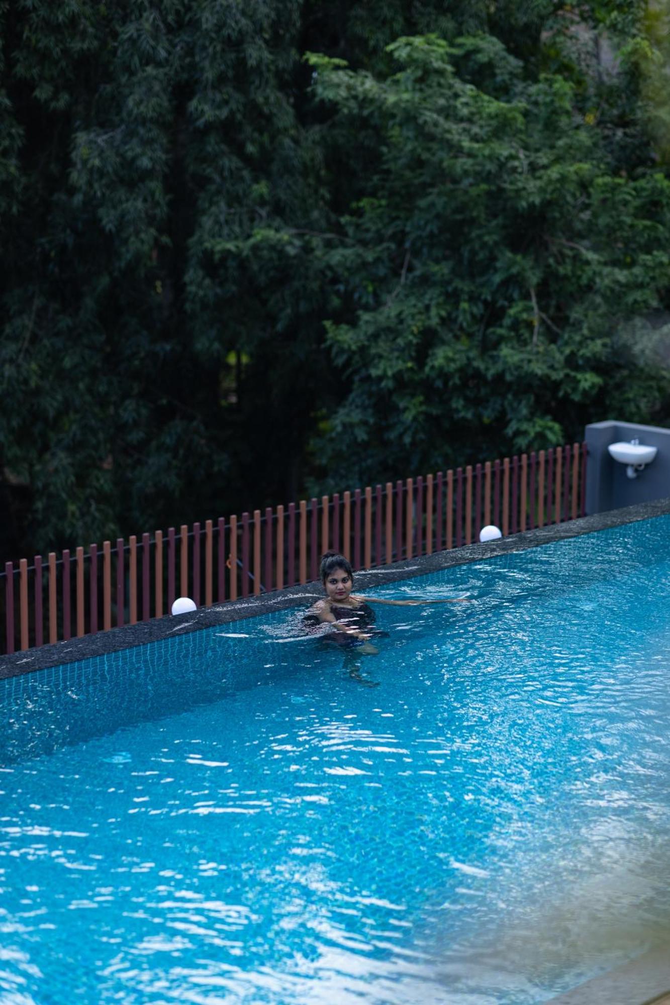 Delano Residency Hotel Kaliyal Exterior foto